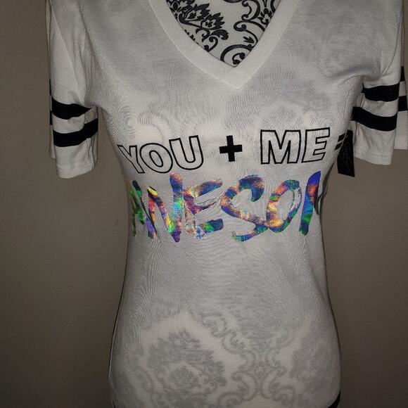 City streets extra small womens v-neck tee with striped trim and holographic wri - Picture 3 of 12